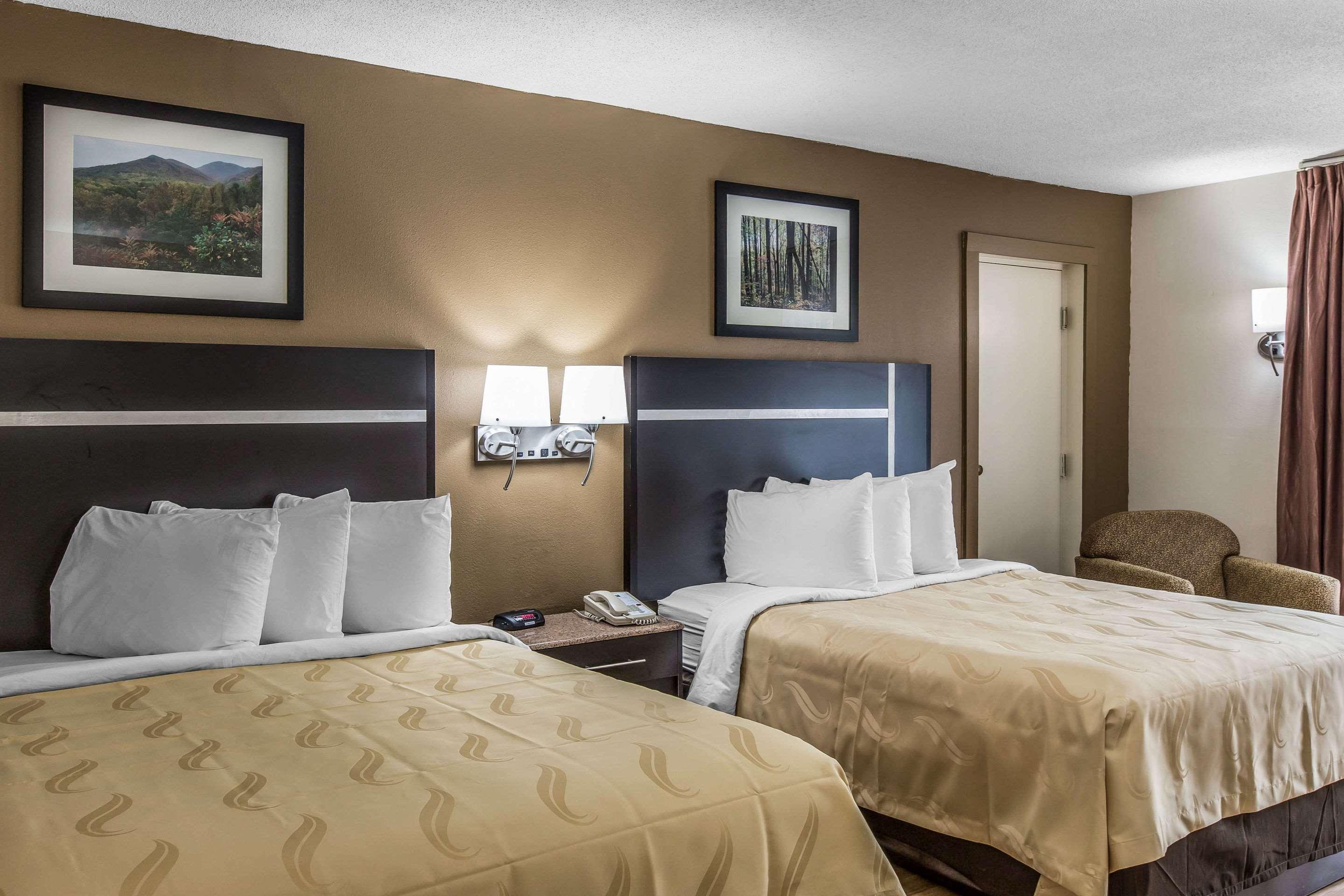 Quality Inn & Suites Gatlinburg Esterno foto