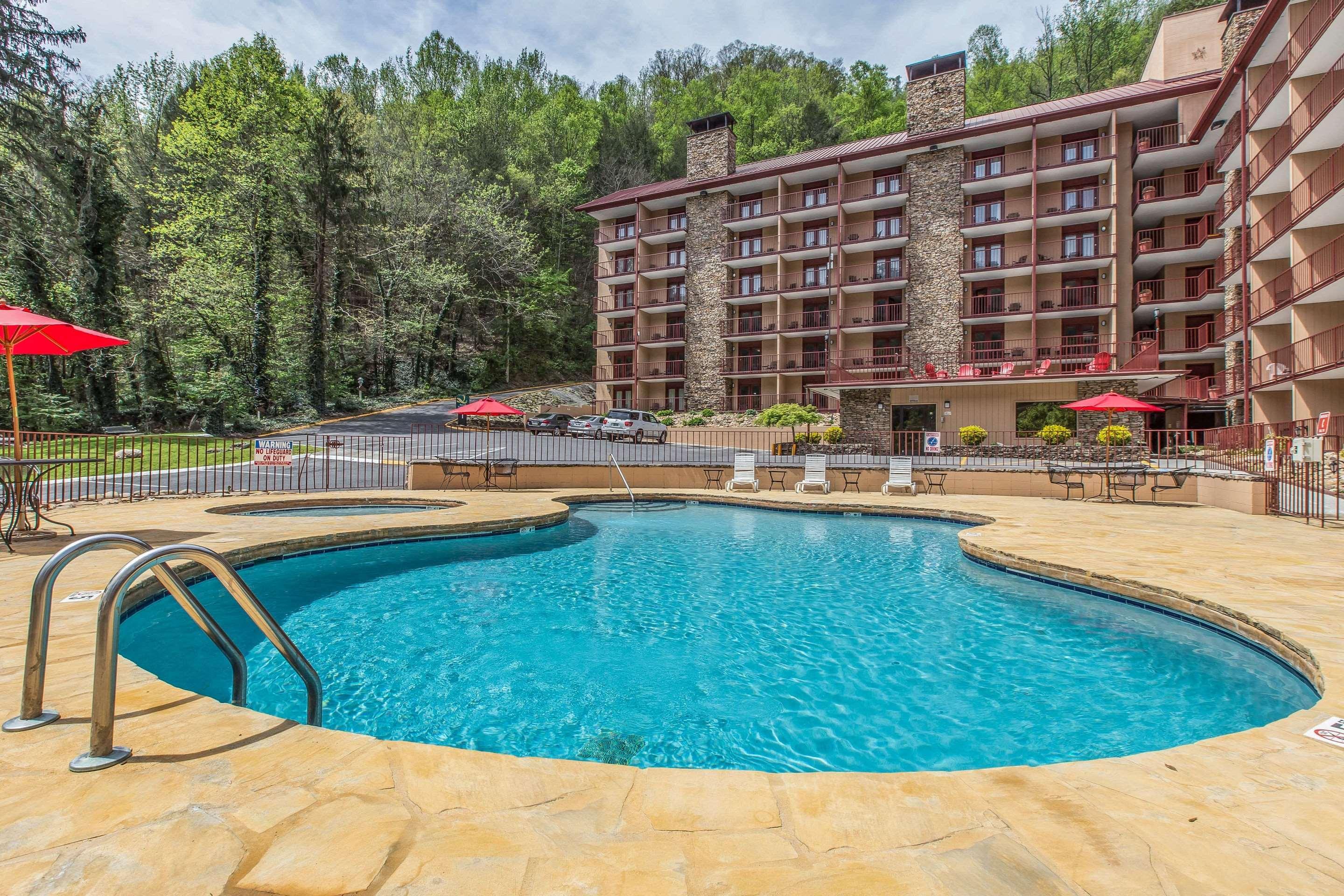 Quality Inn & Suites Gatlinburg Esterno foto