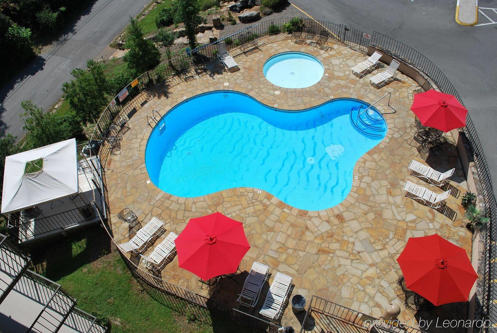 Quality Inn & Suites Gatlinburg Esterno foto